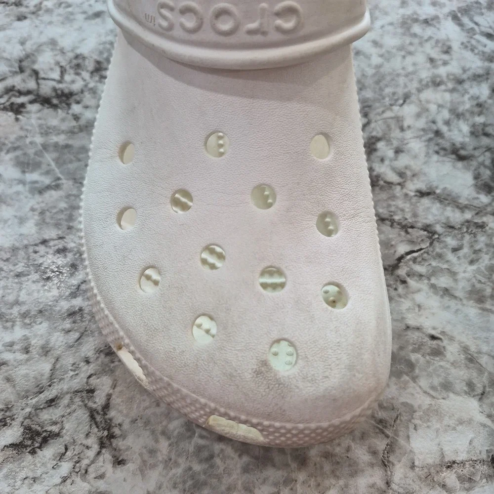 Crocs White size M5 W7